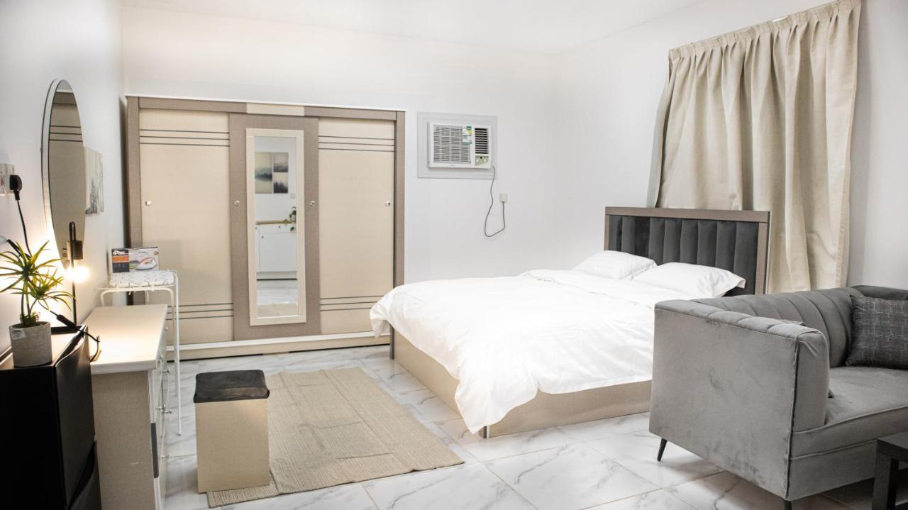 Comfortable & Big Family Apartments 10Mins Drive To Al-Masjid -Nabawi - Nozol Noor 2 Медина Екстериор снимка
