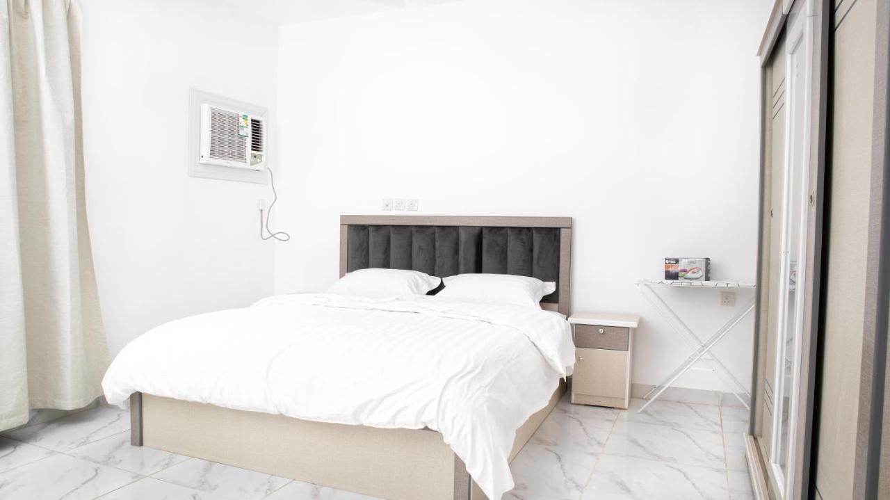 Comfortable & Big Family Apartments 10Mins Drive To Al-Masjid -Nabawi - Nozol Noor 2 Медина Екстериор снимка