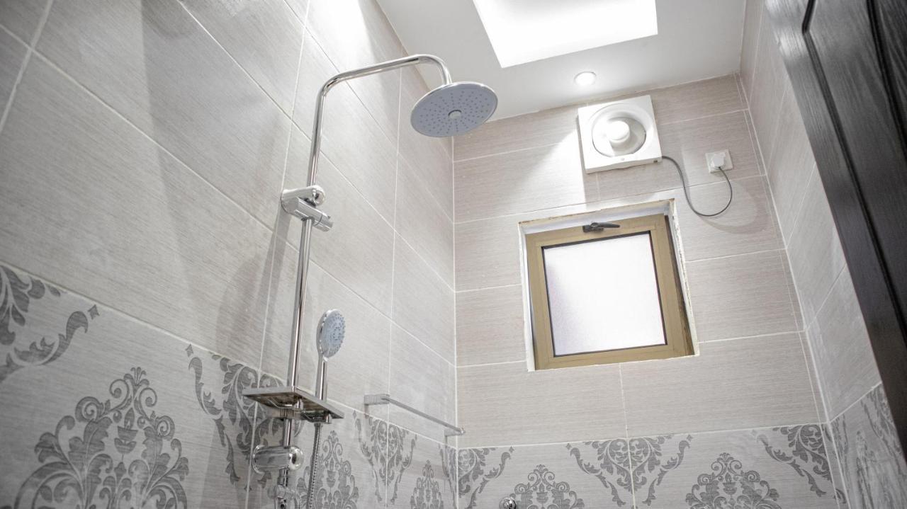Comfortable & Big Family Apartments 10Mins Drive To Al-Masjid -Nabawi - Nozol Noor 2 Медина Екстериор снимка