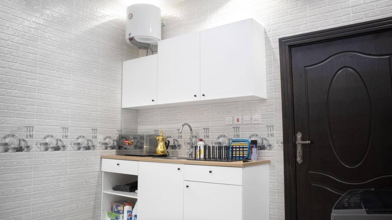 Comfortable & Big Family Apartments 10Mins Drive To Al-Masjid -Nabawi - Nozol Noor 2 Медина Екстериор снимка